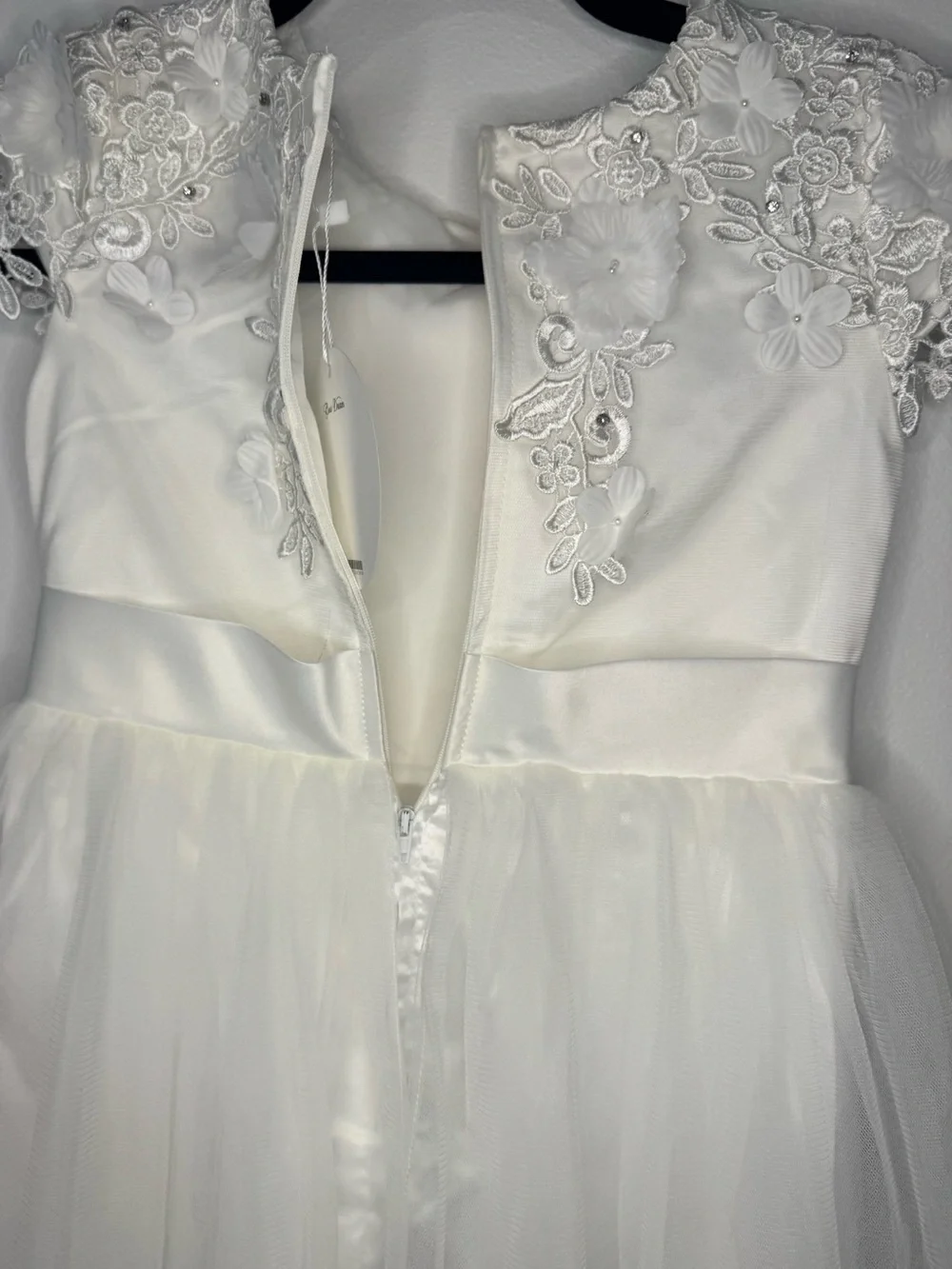 Bow Dream this elegant
